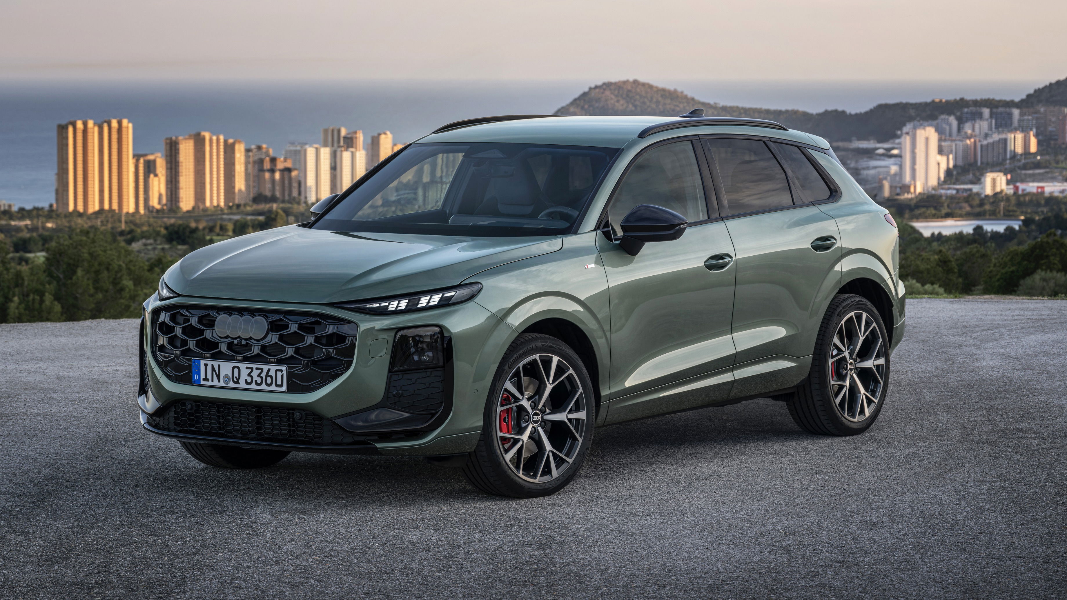 2025 Audi Q3 - front